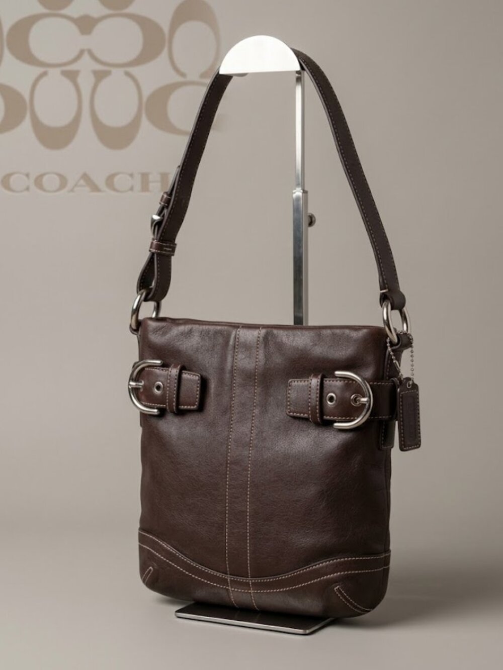 COACH Y2K Shoulder Bag in Rich Chocolate Brown